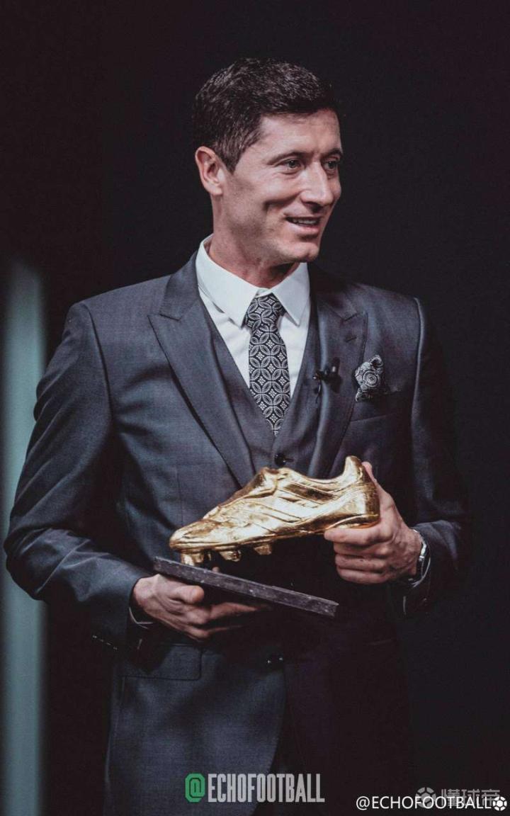 关于莱万多夫斯基赛事官方发布败北新规,法国队争议不断!的信息 关于莱万多夫斯基赛事官方发布败北新规,法国队争议不断!的信息