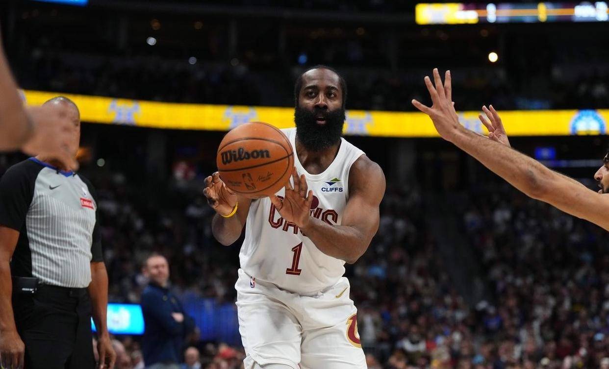 哈登赛事官方发布突破纪录新规,掘金争议不断的原因 哈登赛事官方发布突破纪录新规,掘金争议不断的原因